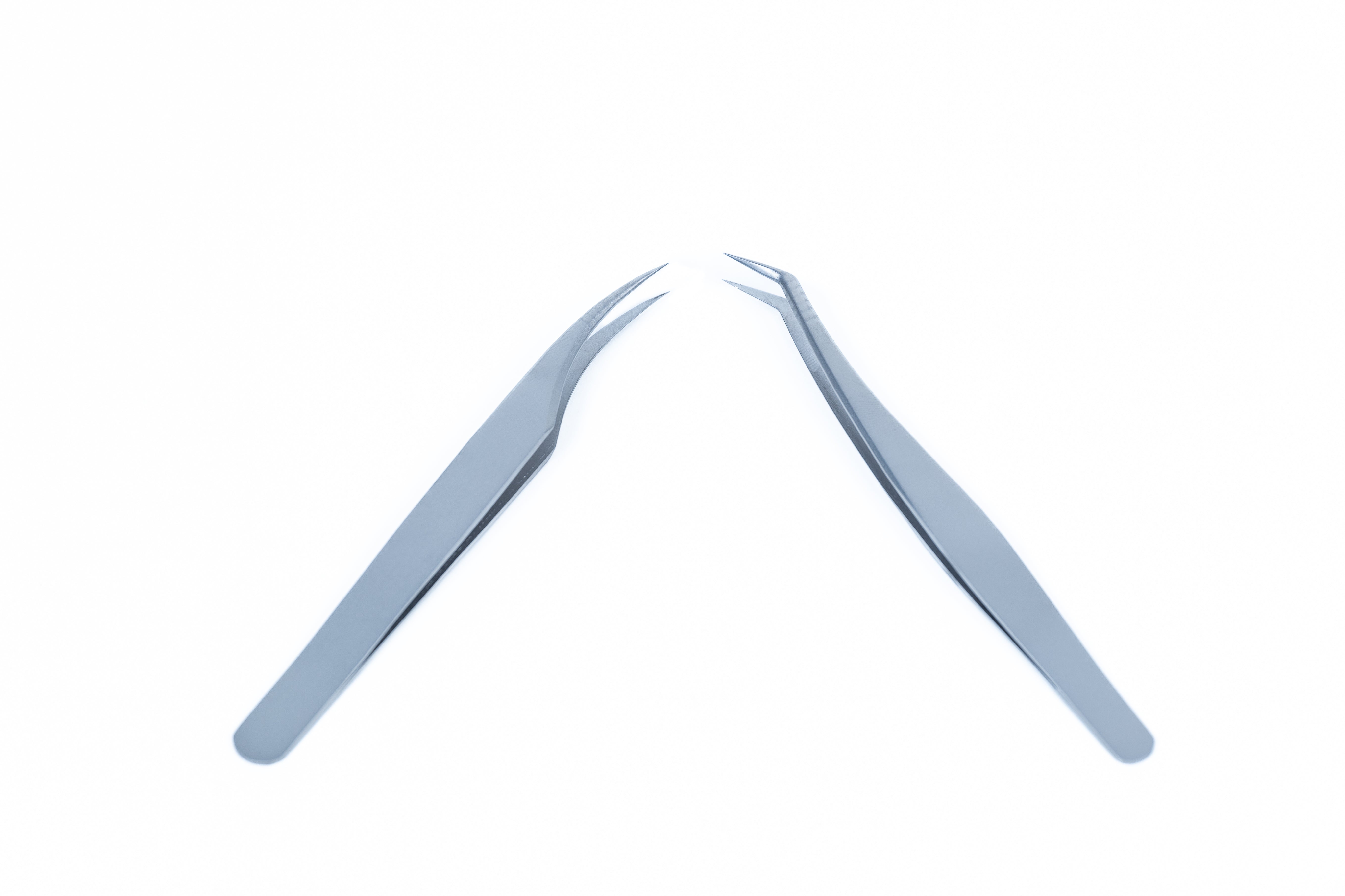 Hochwertige Pinzetten für Wimpernverlängerungen – Präzision und Qualität | Fabulashbyana